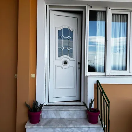 Daisy Maisonette Apartment