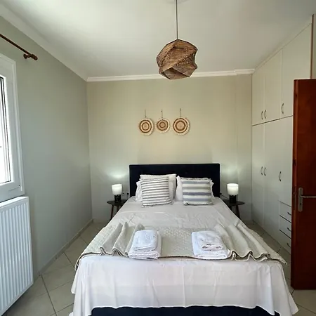 Daisy Maisonette * Poros (Kefalonia)